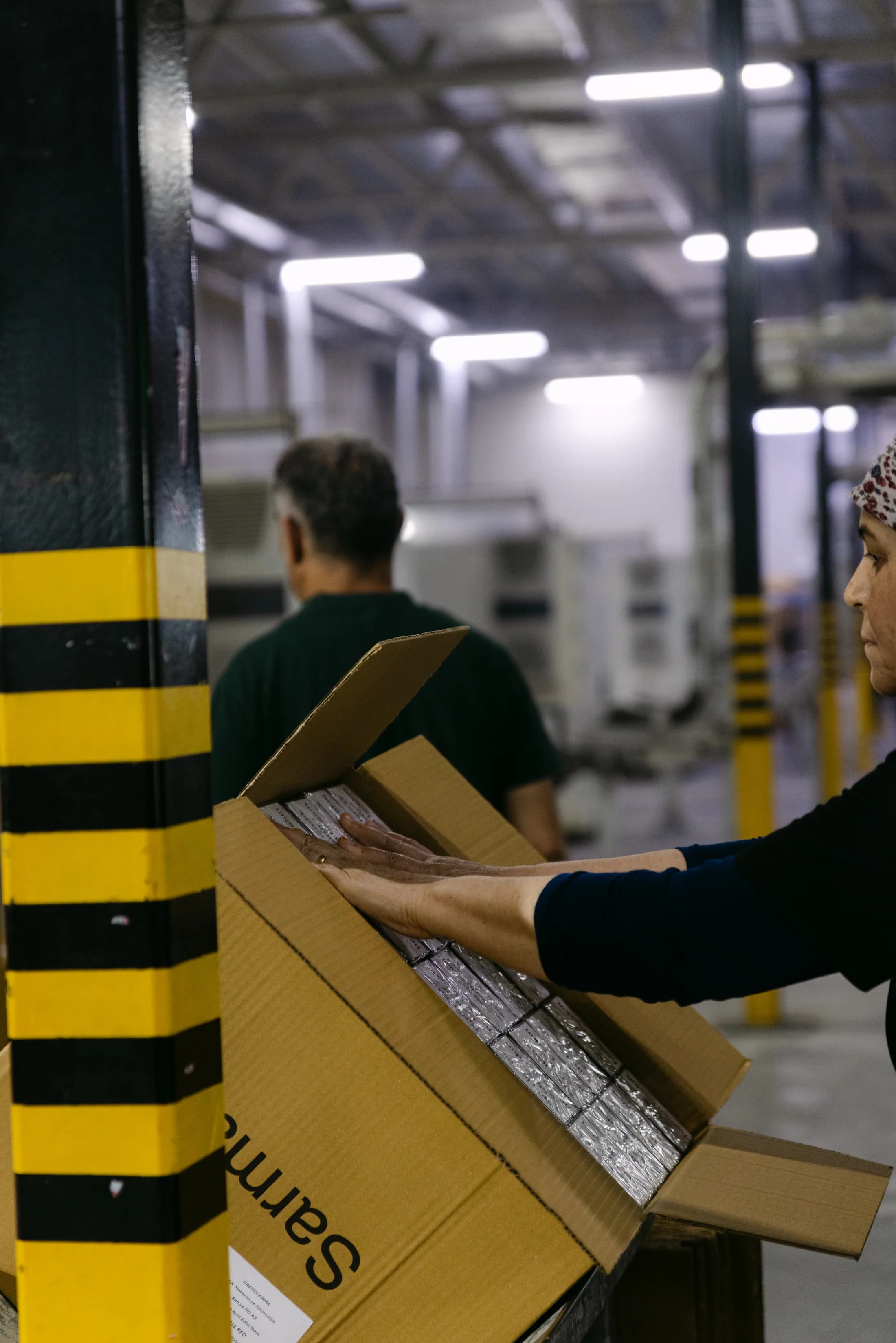 KDK fabrikasında paketleme süreci
